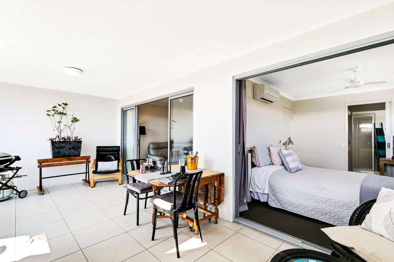 Photo - 24/57 Kingsford Smith Parade, Maroochydore QLD 4558 - Image 7