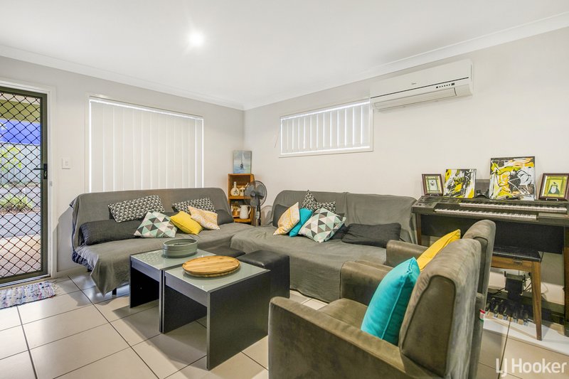 Photo - 24/58 Lillypilly Avenue, Gracemere QLD 4702 - Image 3