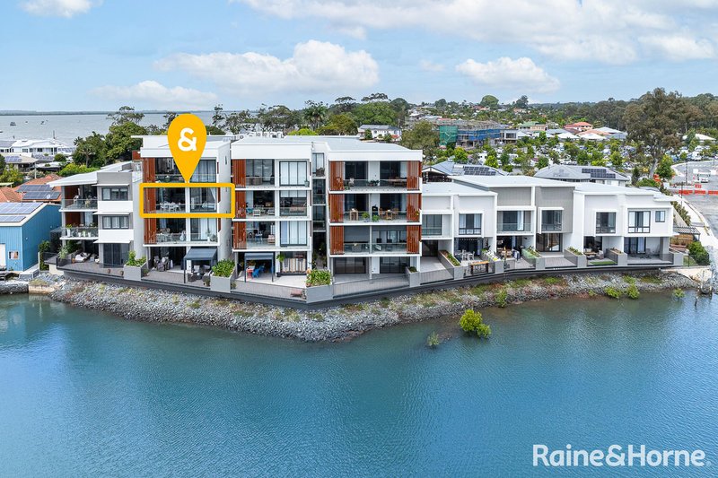 Photo - 24/6-12 Auster Street, Redland Bay QLD 4165 - Image 1