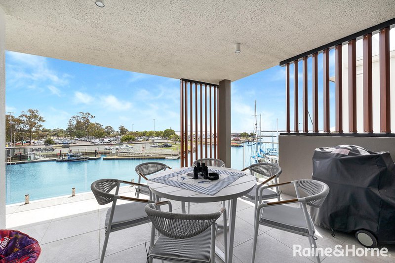 Photo - 24/6-12 Auster Street, Redland Bay QLD 4165 - Image 3