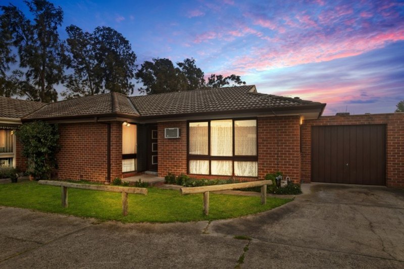 2/46 Beauvorno Avenue, Keysborough VIC 3173