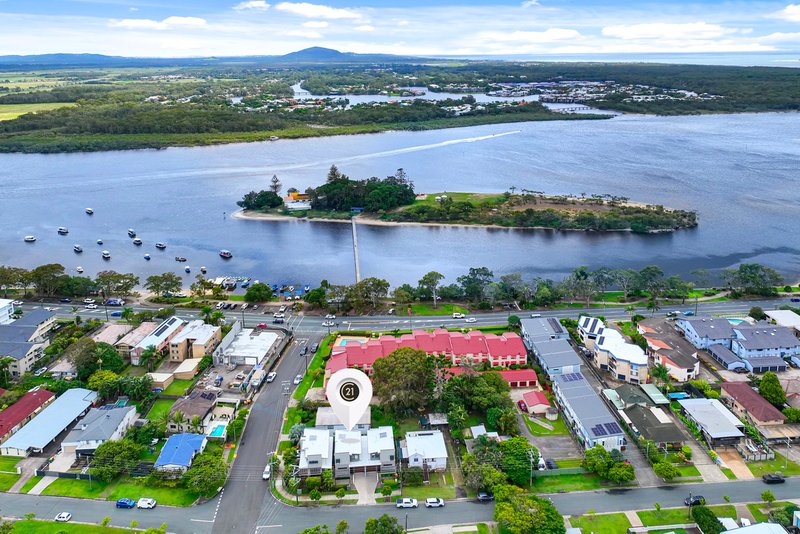 Photo - 2/46 Broadwater Avenue, Maroochydore QLD 4558 - Image 1