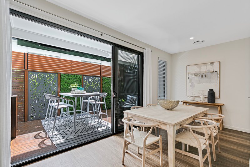 Photo - 2/46 Broadwater Avenue, Maroochydore QLD 4558 - Image 8