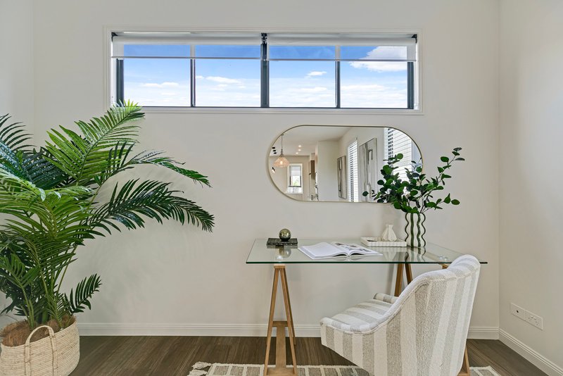 Photo - 2/46 Broadwater Avenue, Maroochydore QLD 4558 - Image 12