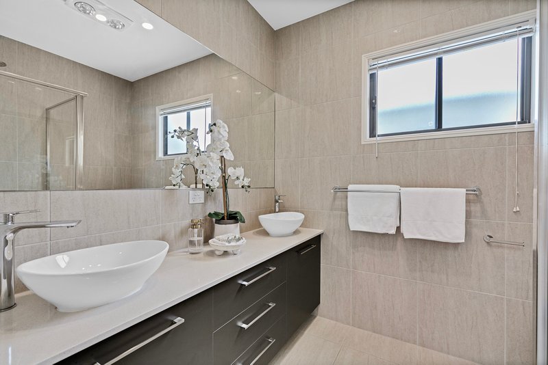 Photo - 2/46 Broadwater Avenue, Maroochydore QLD 4558 - Image 16