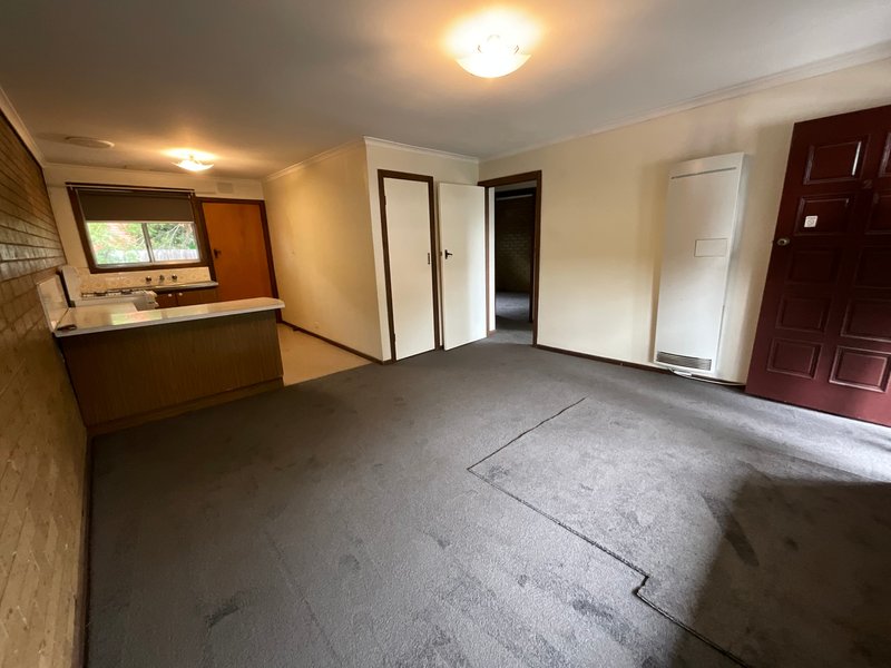 Photo - 2/46 Coulstock Street, Epping VIC 3076 - Image 3