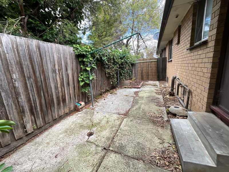 Photo - 2/46 Coulstock Street, Epping VIC 3076 - Image 7