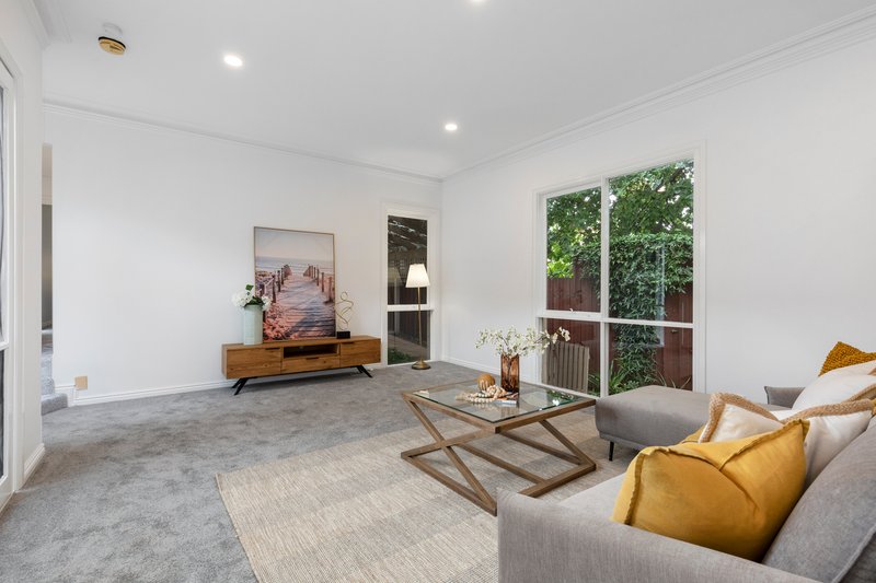 Photo - 2/46 Flinders Street, Mentone VIC 3194 - Image 3