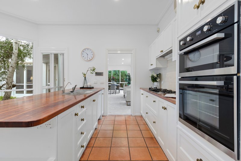 Photo - 2/46 Flinders Street, Mentone VIC 3194 - Image 7