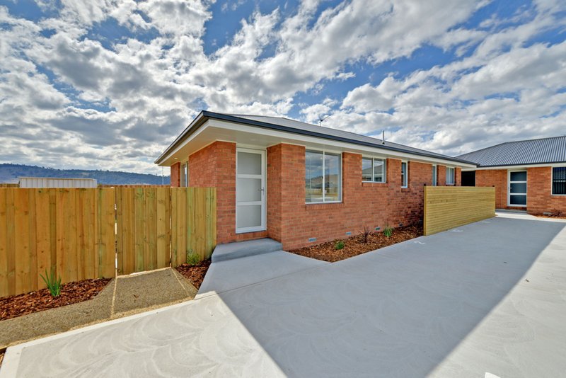 2/46 Menin Drive, Brighton TAS 7030