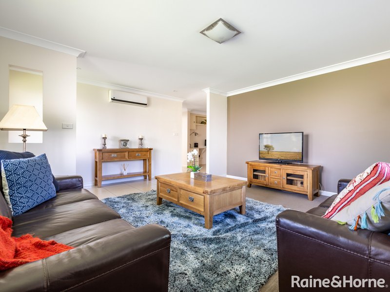 Photo - 246 Peel Street, Bathurst NSW 2795 - Image 13