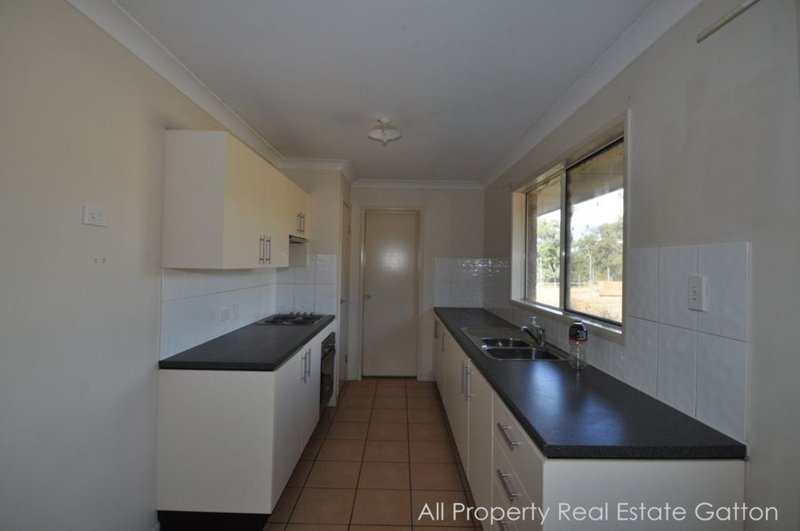 Photo - 246 Ropeley Rockside Road, Ropeley QLD 4343 - Image 4