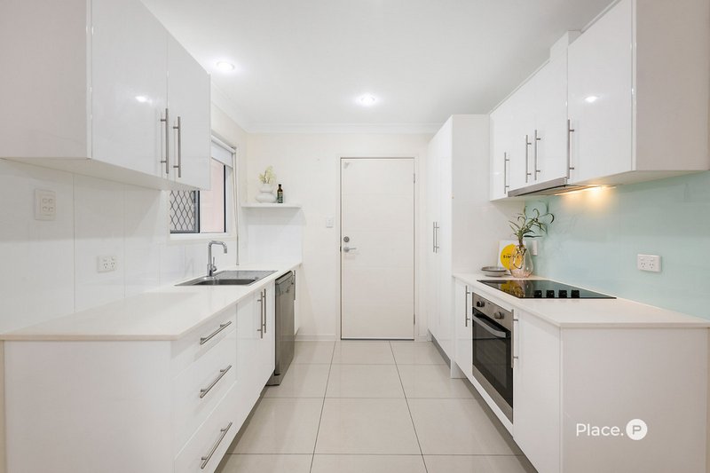 Photo - 2/46 Sherley Street, Moorooka QLD 4105 - Image 3