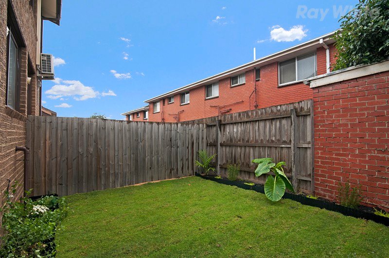 Photo - 2/465 Princes Highway, Noble Park VIC 3174 - Image 8