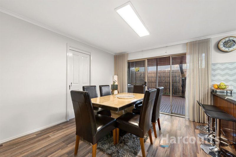 Photo - 2/466 Boronia Road, Wantirna South VIC 3152 - Image 5