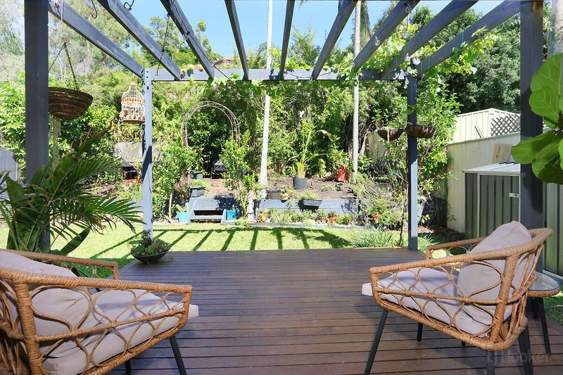 Photo - 2/469 Pine Ridge Road, Runaway Bay QLD 4216 - Image 1