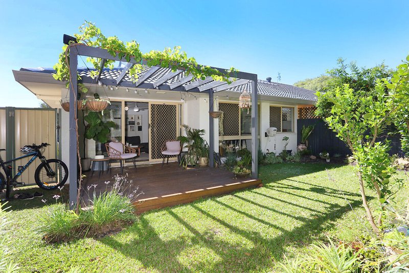 Photo - 2/469 Pine Ridge Road, Runaway Bay QLD 4216 - Image 18