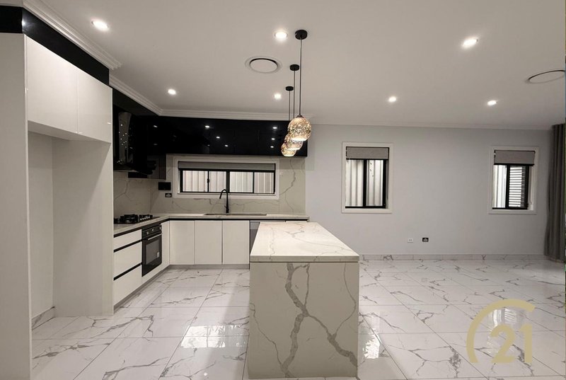 Photo - 246a Hamilton Road, Fairfield Heights NSW 2165 - Image 4