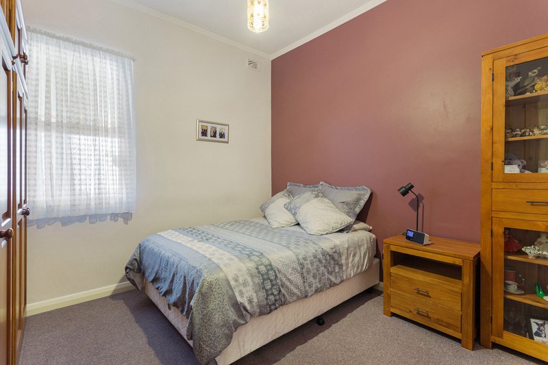 Photo - 246A Hanson Road, Mansfield Park SA 5012 - Image 7