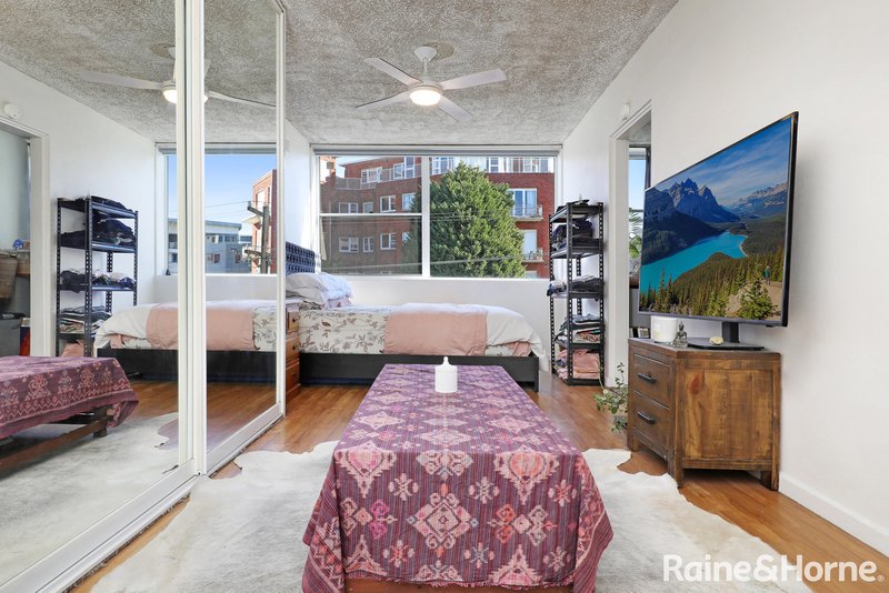 Photo - 24/7-9 Corrimal Street, Wollongong NSW 2500 - Image 4