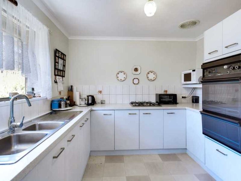 Photo - 2/47 Albion Tce , Campbelltown SA 5074 - Image 7