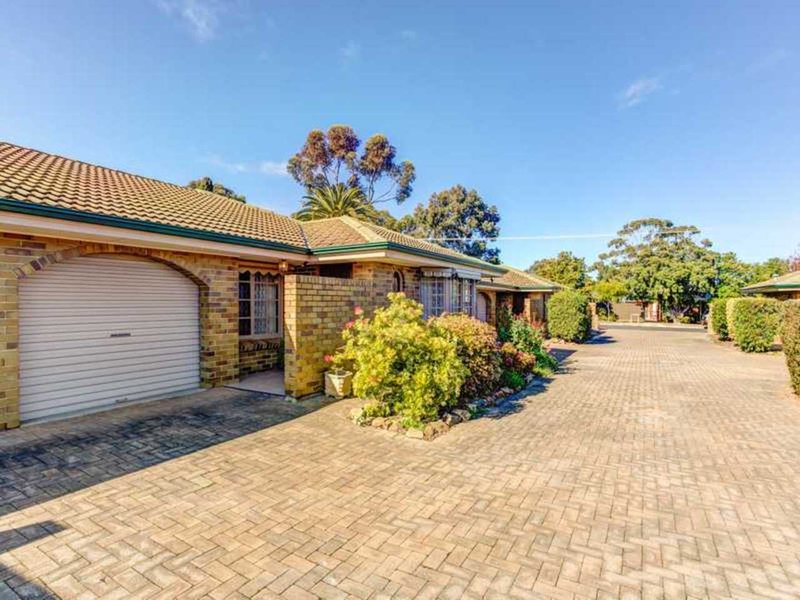 Photo - 2/47 Albion Tce , Campbelltown SA 5074 - Image 15