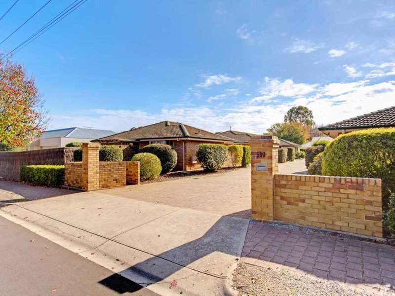 Photo - 2/47 Albion Tce , Campbelltown SA 5074 - Image 16