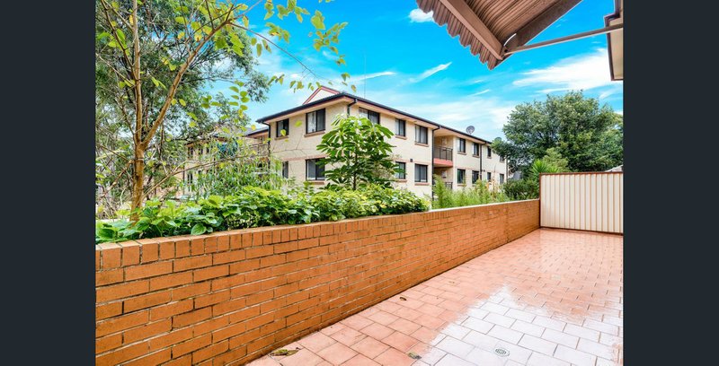 Photo - 2/47 Cairds Avenue, Bankstown NSW 2200 - Image 5