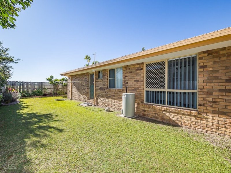 Photo - 2/47 Coolgarra Avenue, Bongaree QLD 4507 - Image 12