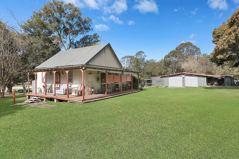 247 Freemans Drive, Morisset NSW 2264