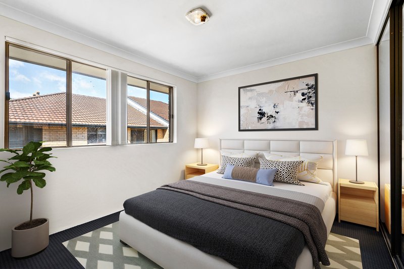 Photo - 24/7 Griffiths Street, Blacktown NSW 2148 - Image 4