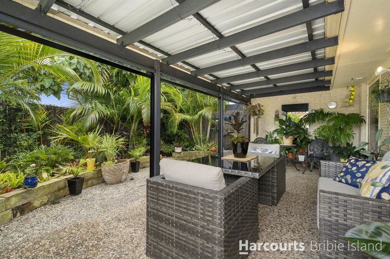 Photo - 2/47 Island Parade, Banksia Beach QLD 4507 - Image 9