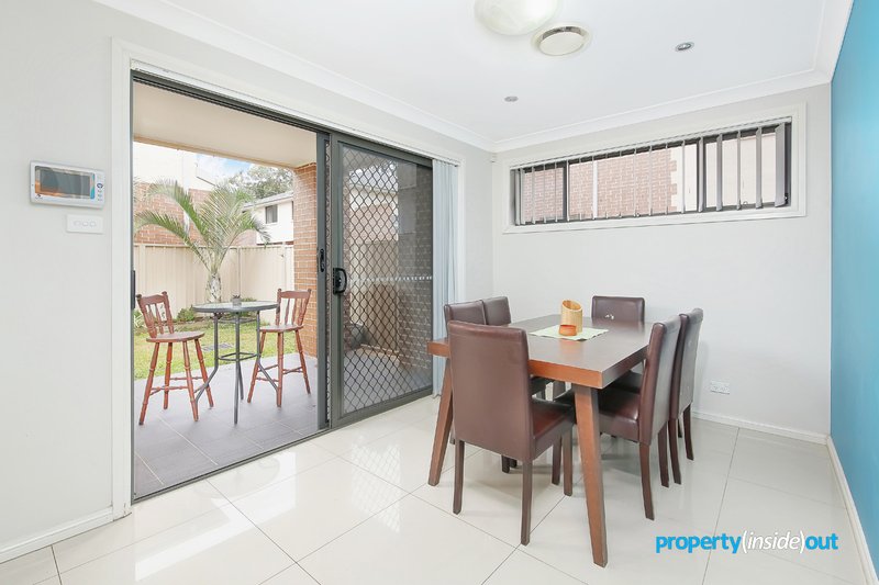 Photo - 2/47 Knox Road, Doonside NSW 2767 - Image 4