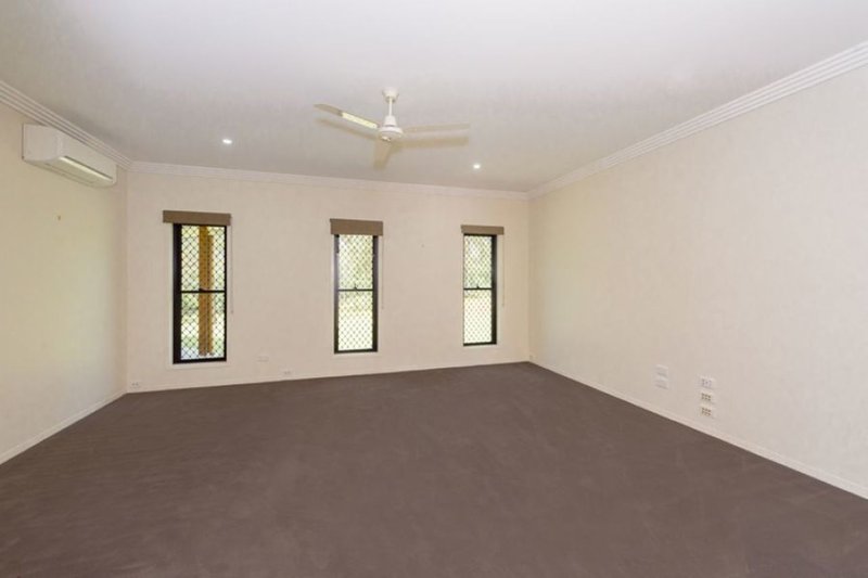 Photo - 247 Schulze Road, Beecher QLD 4680 - Image 10