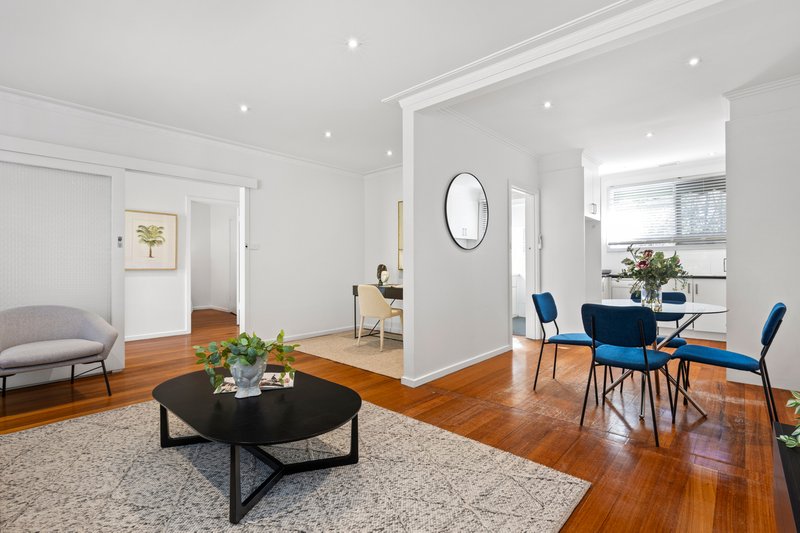 Photo - 2/47 Union Street, Brighton East VIC 3187 - Image 4