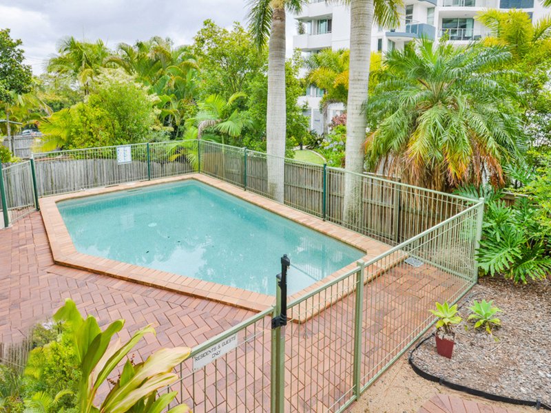 Photo - 2/47 Verney Street, Kings Beach QLD 4551 - Image 9