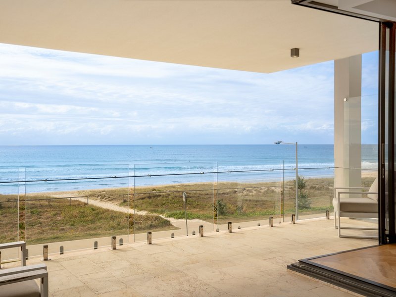 2/470 The Esplanade, Palm Beach QLD 4221