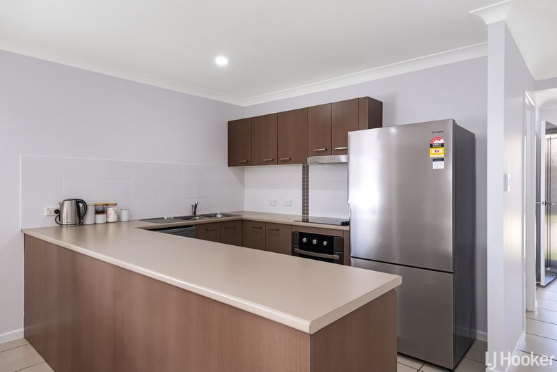 Photo - 24/74 Richmond Street, Berserker QLD 4701 - Image 7