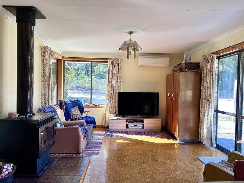 Photo - 24752 Tasman Highway, St Helens TAS 7216 - Image 7