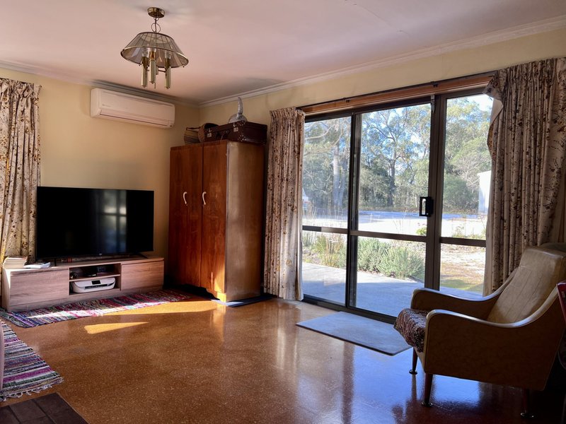 Photo - 24752 Tasman Highway, St Helens TAS 7216 - Image 9