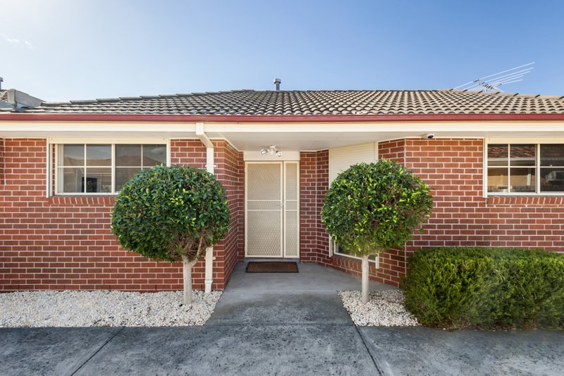 2/479 Clayton Road ***Park In Lanark Street*** Road, Clayton South VIC 3169