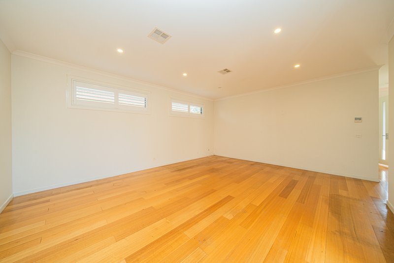 Photo - 2/48-50 Hamel Street, Box Hill South VIC 3128 - Image 4