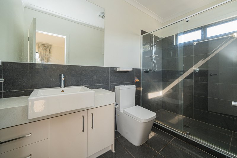 Photo - 2/48-50 Hamel Street, Box Hill South VIC 3128 - Image 10