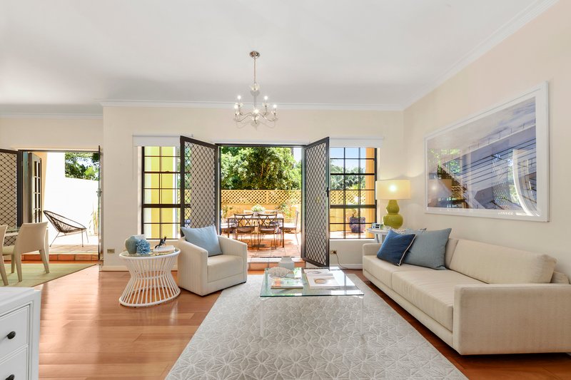 Photo - 2/48-50 Onslow Street, Rose Bay NSW 2029 - Image 3