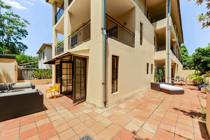 Photo - 2/48-50 Onslow Street, Rose Bay NSW 2029 - Image 5