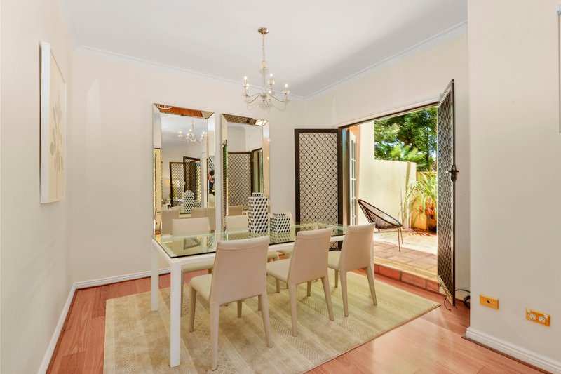 Photo - 2/48-50 Onslow Street, Rose Bay NSW 2029 - Image 6