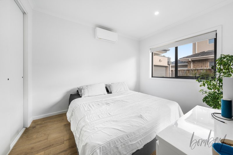 Photo - 2/48 De Rossi Boulevard, Wollert VIC 3750 - Image 3