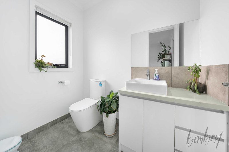 Photo - 2/48 De Rossi Boulevard, Wollert VIC 3750 - Image 10