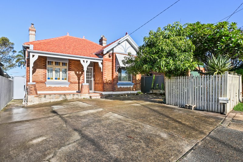 Photo - 248 Forest Road, Bexley NSW 2207 - Image 4