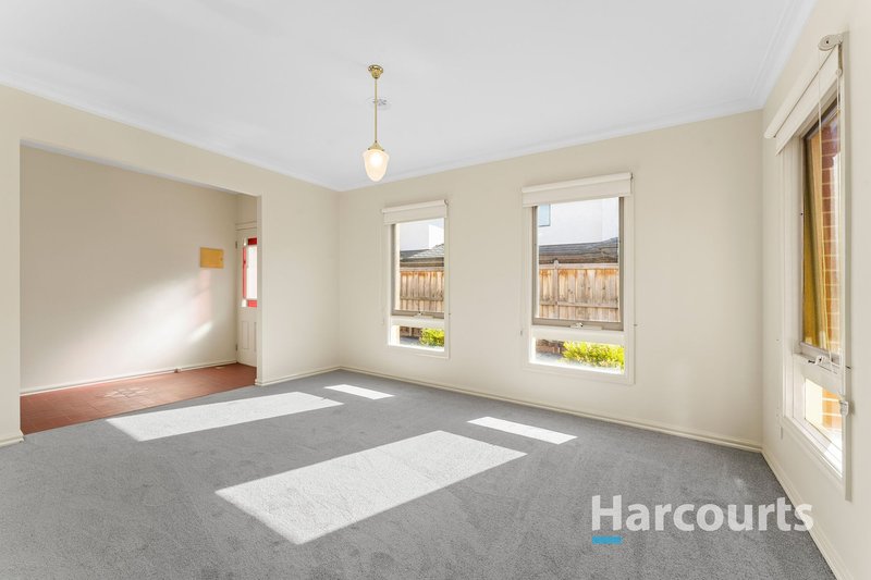 Photo - 2/48 Golf Links Avenue, Oakleigh VIC 3166 - Image 3